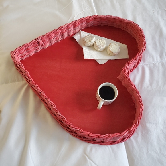 ❤ Heart Shaped Paper Tray - Picture 11 of 16